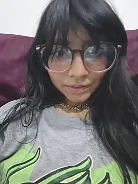 Snapshot of VioletxBloom chatting on 02/25/26, 12:55 VioletxBloom online show from 02/25/26, 12:55