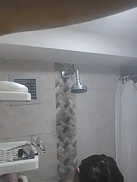 VioletxBloom online show from 12/05/25, 07:12