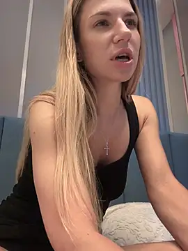 Snapshot of Prettie_Katrin chatting on 07/10/26, 08:36 Prettie Katrin online show from 07/10/26, 08:36