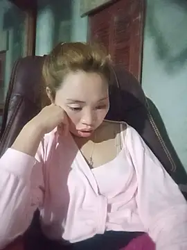 Snapshot of sulove_xx chatting on 06/11/26, 02:58 sulove xx online show from 06/11/26, 02:58