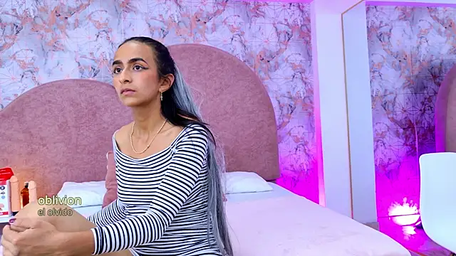 Samanta Isel online show from 11/03/25, 03:01