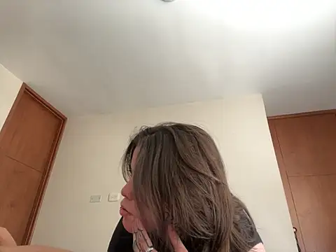 Kaliykatie online show from 12/16/25, 04:33