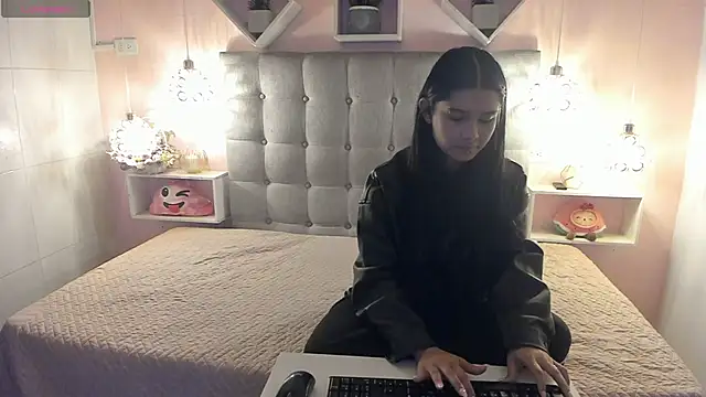 Kaliykatie online show from 04/28/26, 04:06