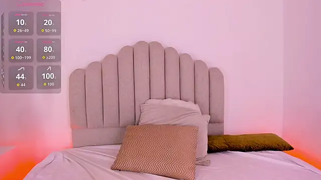 AmbarEvans  online show from 11/28/25, 11:54