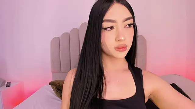 AmbarEvans  online show from 11/26/25, 11:54