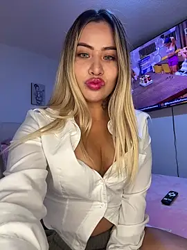 gigiprinces 01 online show from 02/14/26, 03:07