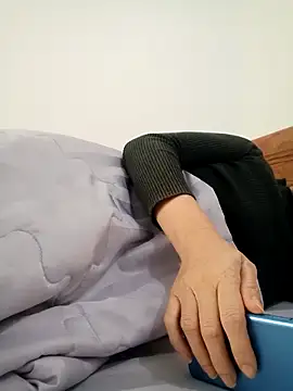 Buny vera online show from 11/25/25, 01:39