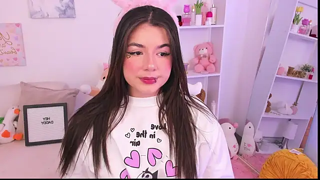 Snapshot of dolce_antonellaa chatting on 01/08/26, 02:28 dolce antonellaa online show from 01/08/26, 02:28