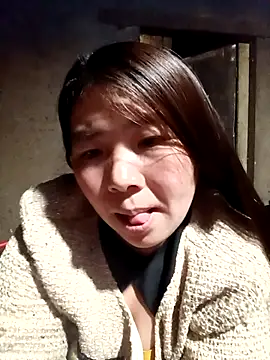 quynhkoolbae online show from 02/11/26, 12:38