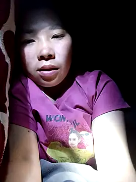 quynhkoolbae online show from 10/22/25, 08:30