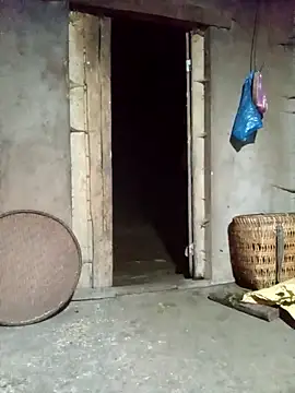 quynhkoolbae online show from 11/05/25, 12:30