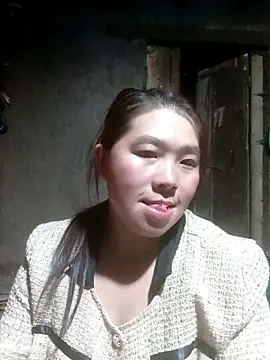 quynhkoolbae online show from 12/01/25, 12:17