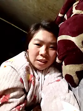 quynhkoolbae online show from 01/13/26, 11:52