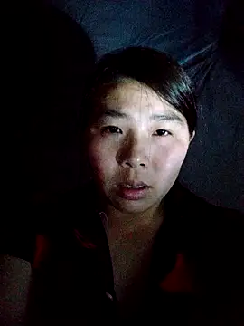 quynhkoolbae online show from 11/13/25, 02:32