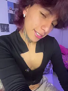 Snapshot of bellamy_095 chatting on 02/24/26, 06:09 bellamy 095 online show from 02/24/26, 06:09