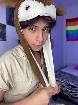 Snapshot of bellamy_095 chatting on 02/19/26, 08:17 bellamy 095 online show from 02/19/26, 08:17