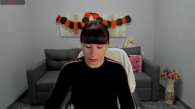 Betty Jone online show from 11/01/25, 06:30