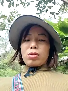 Annaacutee online show from 11/23/25, 09:08