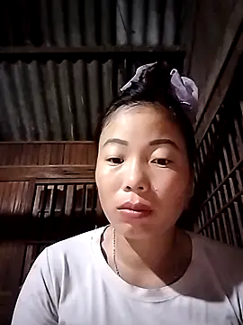 Annaacutee online show from 10/30/25, 10:50