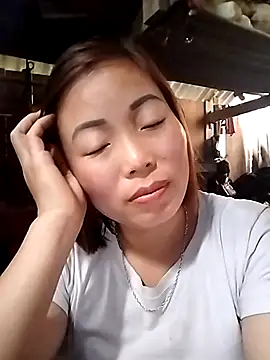 Annaacutee online show from 12/18/25, 05:56