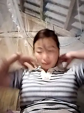 Annaacutee online show from 12/19/25, 12:07