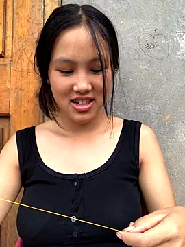 May nhi online show from 09/09/25, 08:13