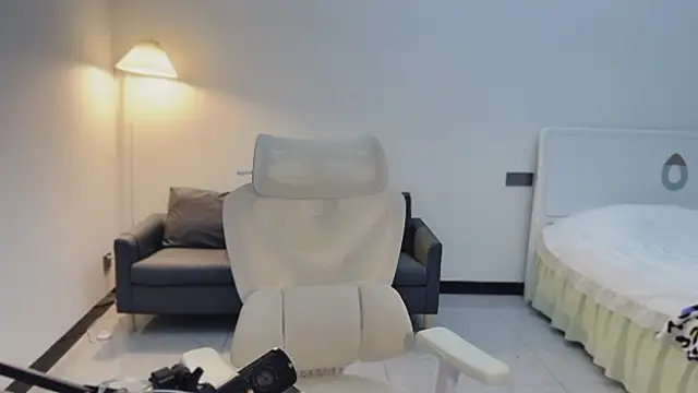 Maymay  online show from 11/14/25, 11:41