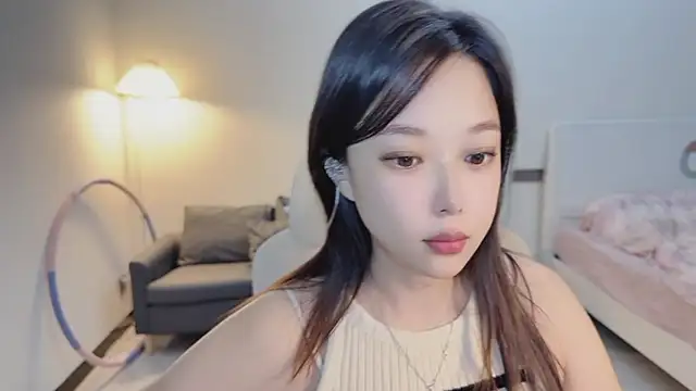 Maymay  online show from 11/15/25, 02:32