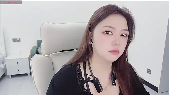 Snapshot of Lcey_66 chatting on 11/09/25, 11:31 Lcey 66 online show from 11/09/25, 11:31