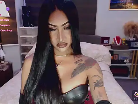 Snapshot of SeductiveVictoria chatting on 07/12/26, 01:56 SeductiveVictoria online show from 07/12/26, 01:56