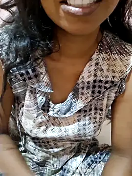 Snapshot of sunny_sweet chatting on 06/20/26, 03:11 sunny sweet online show from 06/20/26, 03:11