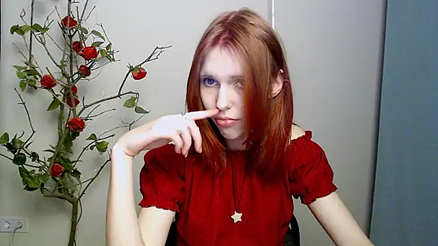 Snapshot of GuessMe___ chatting on 04/19/26, 06:10 GuessMe online show from 04/19/26, 06:10