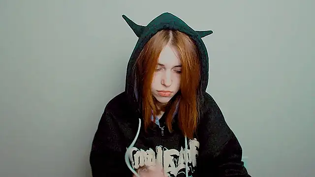 GuessMe    online show from 11/04/25, 10:24