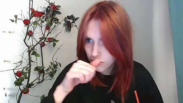 Snapshot of GuessMe___ chatting on 04/30/26, 02:02 GuessMe online show from 04/30/26, 02:02