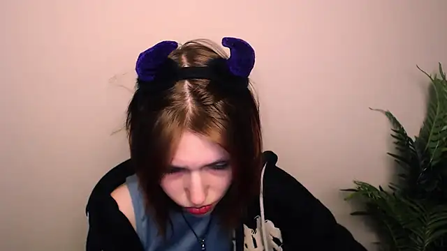 Snapshot of GuessMe___ chatting on 01/31/26, 07:45 GuessMe online show from 01/31/26, 07:45