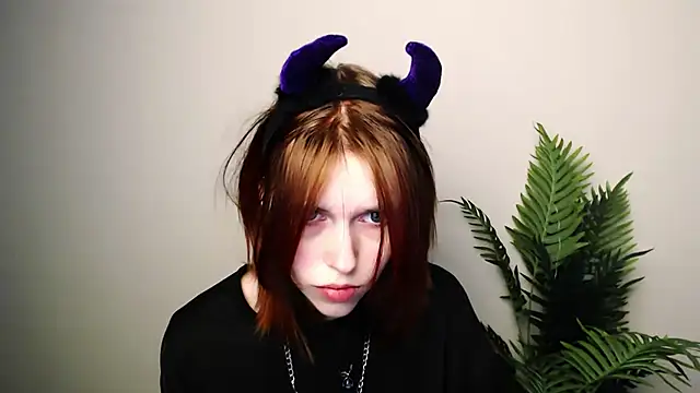 Snapshot of GuessMe___ chatting on 02/19/26, 10:51 GuessMe online show from 02/19/26, 10:51