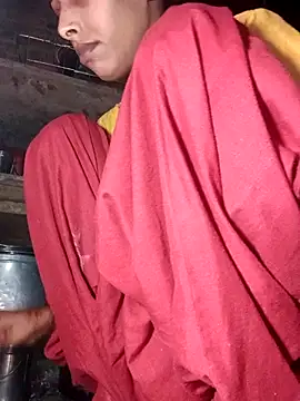 Pinki thakur 1 online show from 12/18/25, 07:40