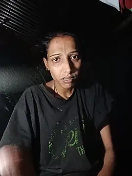 Snapshot of Pinki_thakur_1 chatting on 07/04/26, 07:29 Pinki thakur 1 online show from 07/04/26, 07:29