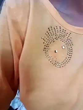 Pinki thakur 1 online show from 10/18/25, 05:42