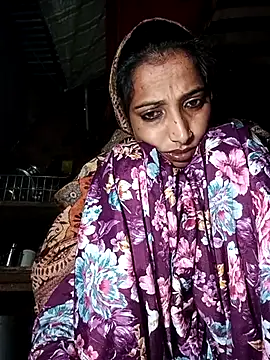 Pinki thakur 1 online show from 01/12/26, 07:53