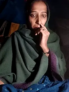 Pinki thakur 1 online show from 10/15/25, 12:09