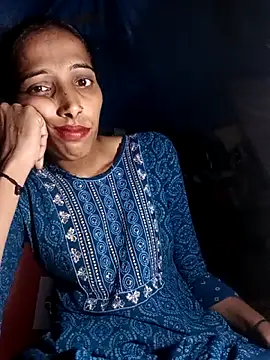 Pinki thakur 1 online show from 10/15/25, 04:04