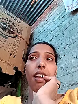 Pinki thakur 1 online show from 10/24/25, 06:34