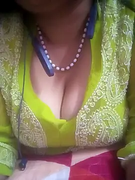 Snapshot of TINASONI chatting on 02/23/26, 01:51 TINASONI online show from 02/23/26, 01:51