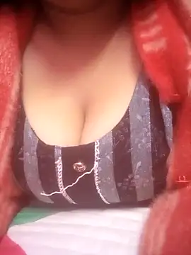 Snapshot of TINASONI chatting on 01/06/26, 10:03 TINASONI online show from 01/06/26, 10:03