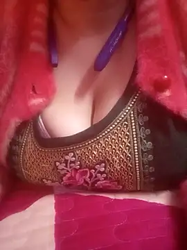 Snapshot of TINASONI chatting on 02/08/26, 04:37 TINASONI online show from 02/08/26, 04:37