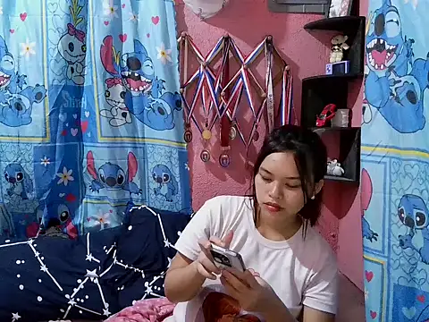 nanagrl online show from 04/18/26, 10:50