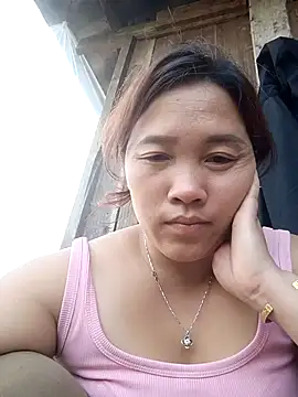 miumiu 00 online show from 10/30/25, 01:48