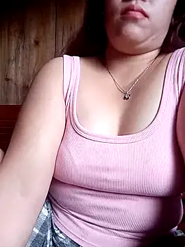 miumiu 00 online show from 09/15/25, 02:45