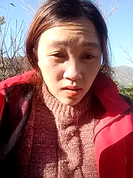 miumiu 00 online show from 11/29/25, 08:25